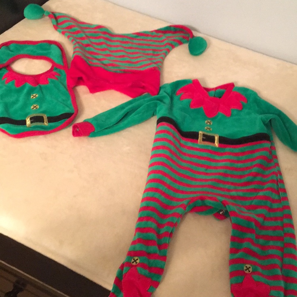 Baby elf outfit🎄